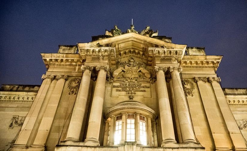 Exterior of the Bristol Museum & Art Gallery building at night